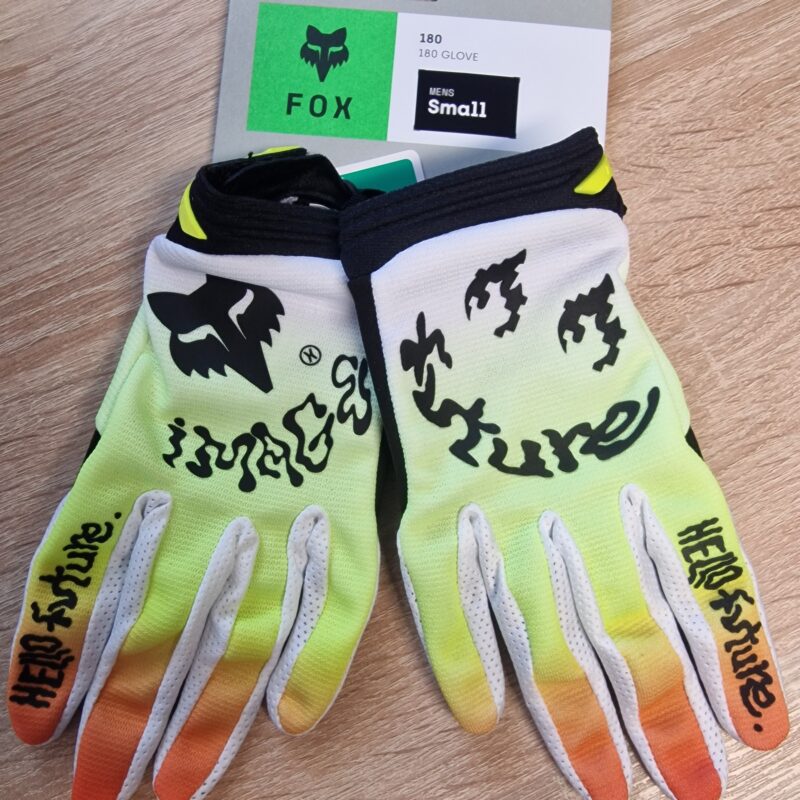 180 Handschuhe S