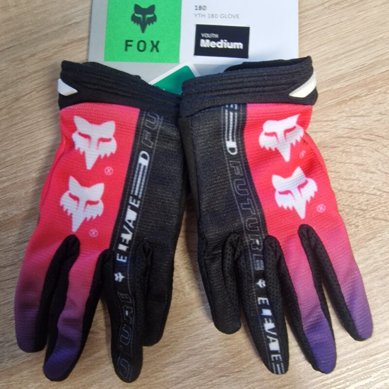 180 Handschuhe YTH M