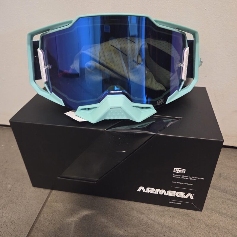 100% Armega Esterel
Mit versiegelten Glas