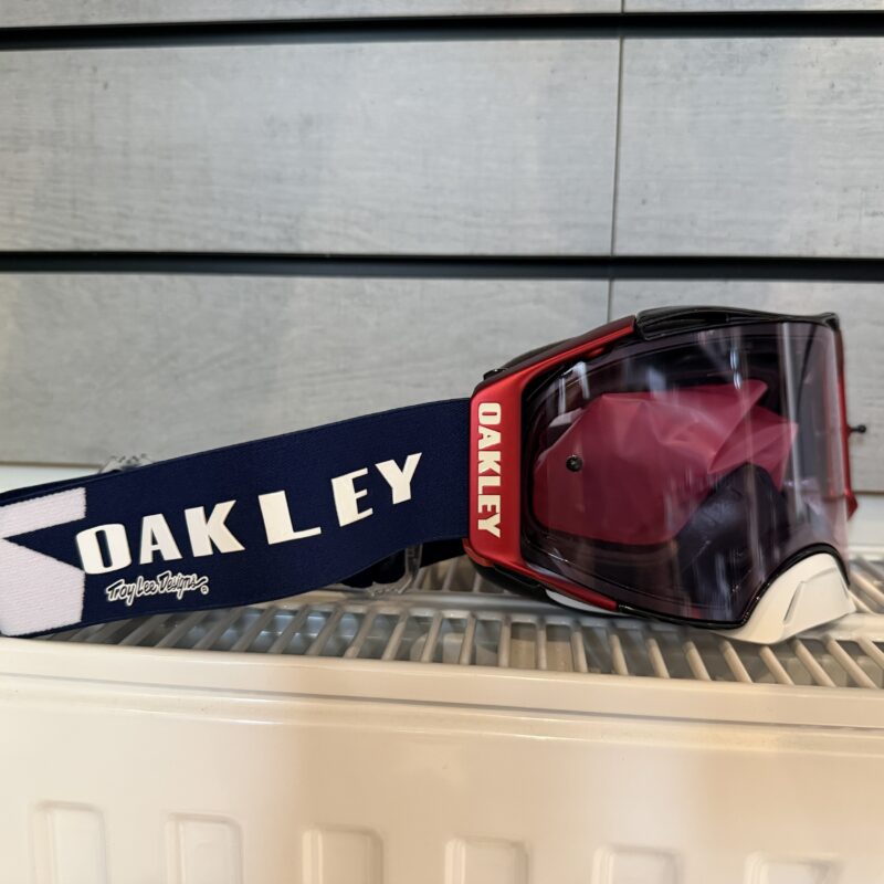 Oakley Airbrake TLD Stars/w Prizm Low Light